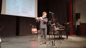 İzmir Balçova Hazan Müzik Kursu flüt eğitimi